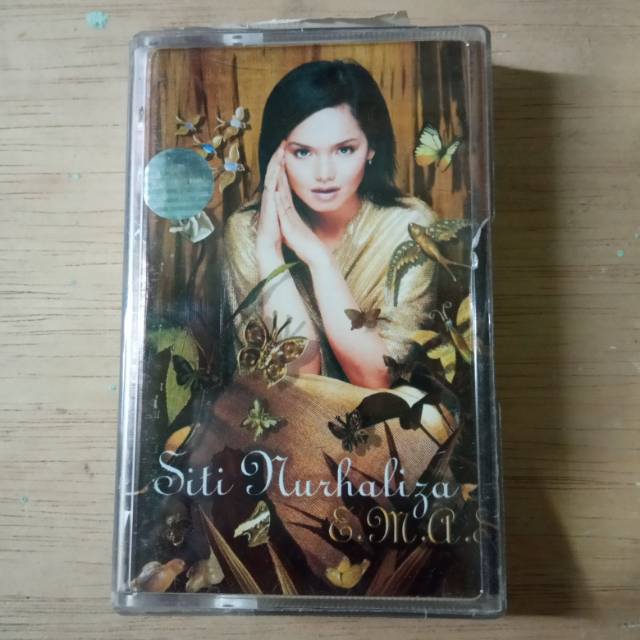 KASET PITA SITI NURHALIZA ALBUM EMAS