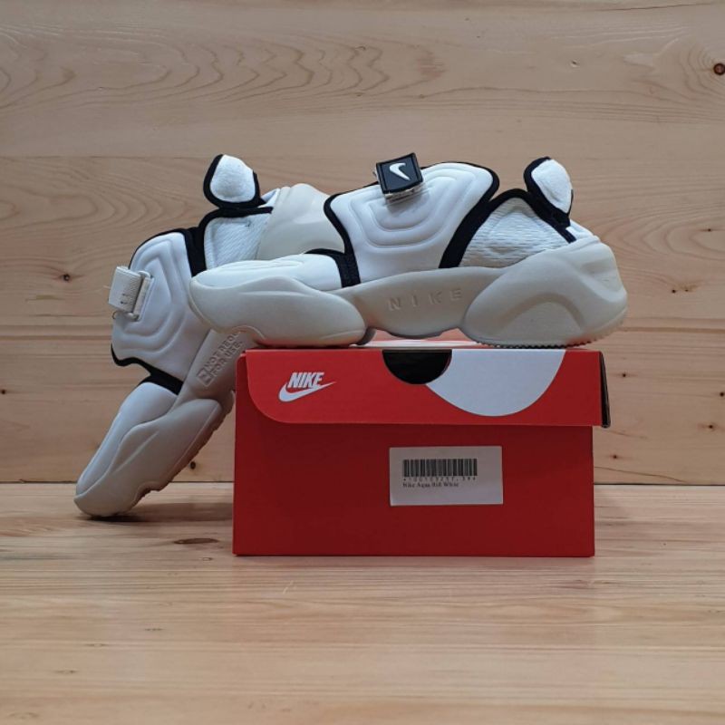 NIKE AQUA RIFT  WHITE
