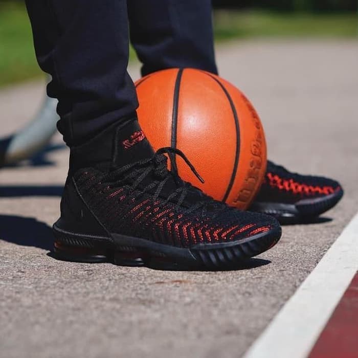 STOCK TERBATAS NIKE LEBRON 16 FRESH BRED