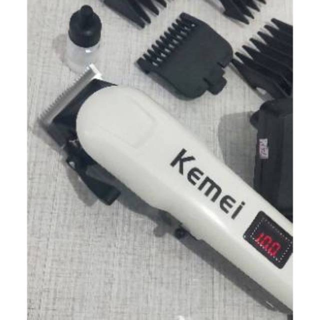 Hair Clipper Kemei  Alat Mesin Cukur Rambut LCD Indicator recharger salon shaver foto asli KM-809A