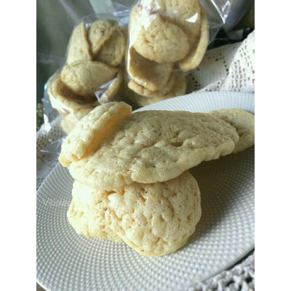 

KERUPUK KULIT DARI KULIT IKAN TENGGIRI (best favorit PEMPEK CINDE MEI HWA)