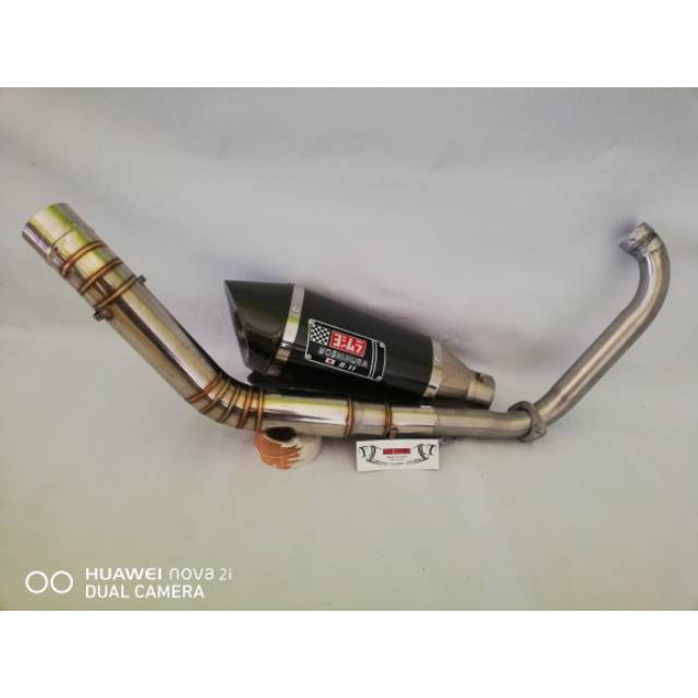 Yoshimura R11. Vixion, cbr150, cb150, gsx150, byson, tiger, scorpio, R15.