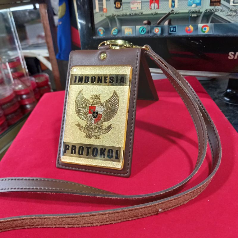 PROTOKOL /ADC / AJUDAN / HUMAS / DRIVER / SESPRI dompet kalung