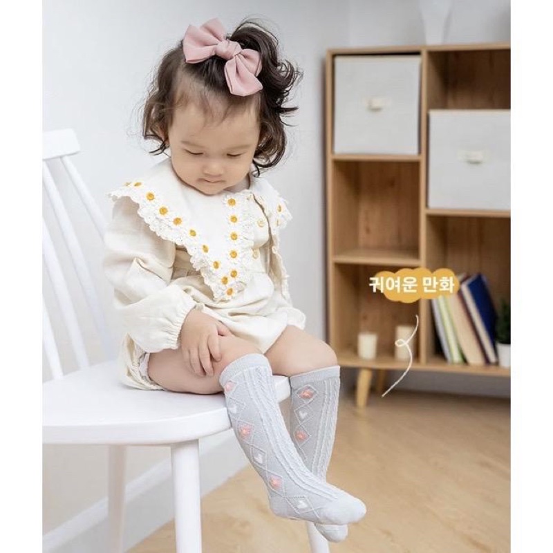 Kaos kaki Korean Style Anak Mid Panjang Flower Love