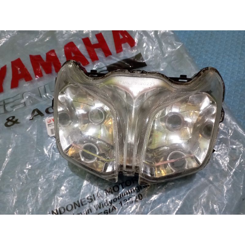 REFLEKTOR LAMPU DEPAN JUPITER Z1 F1 INJEKSI STEENLY