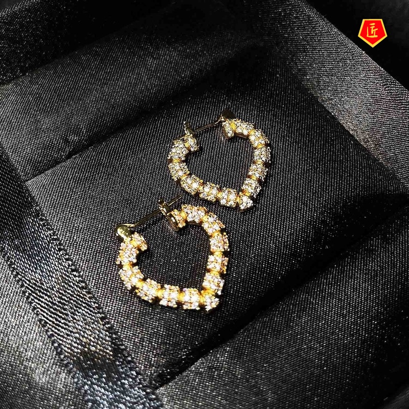 [Ready Stock]Elegant Gold Diamond Heart-Shaped Stud Earrings