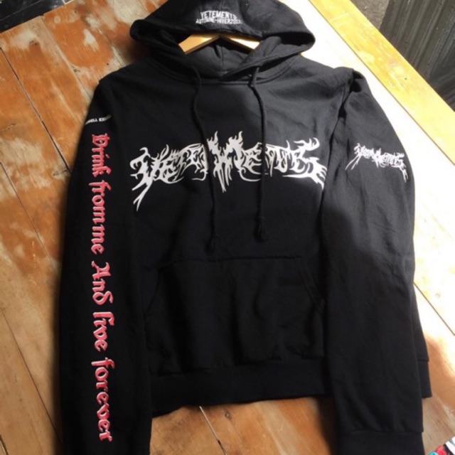 HOODIE VETEMENTS TOTAL FUCKING DARKNESS 2017