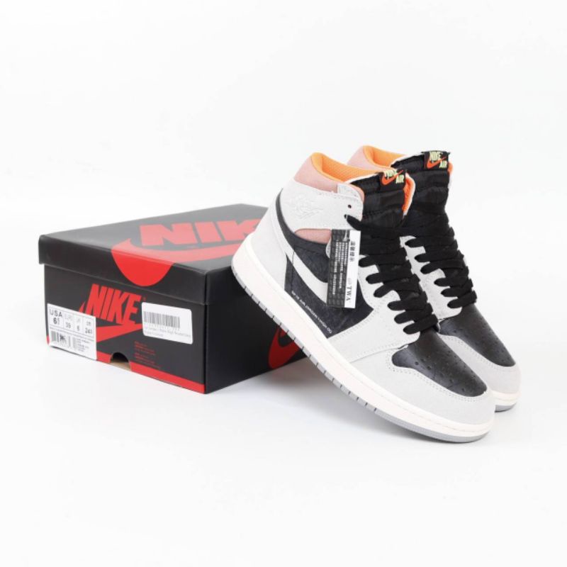 Nike Air Jordan 1 Retro High Neutral Grey Hyper Crimson