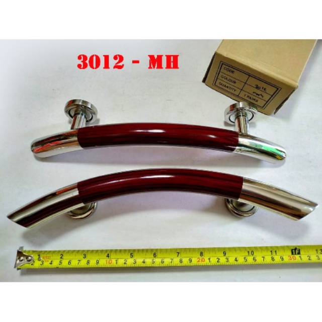 Handle pintu / Tarikan pintu / Gagang pintu sabit