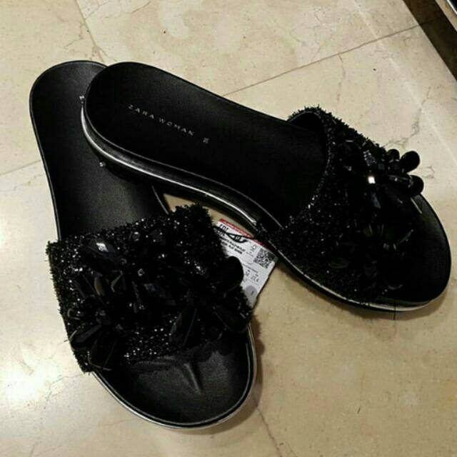 SANDAL ZARA NEW