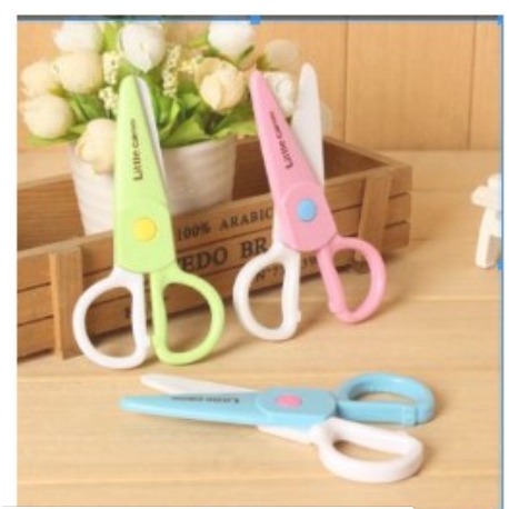 GUNTING PLASTIK ( plastic scissors ) gunting plastik tajam