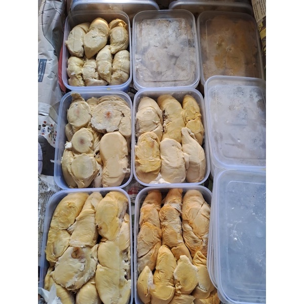 

Durian kupas box manis