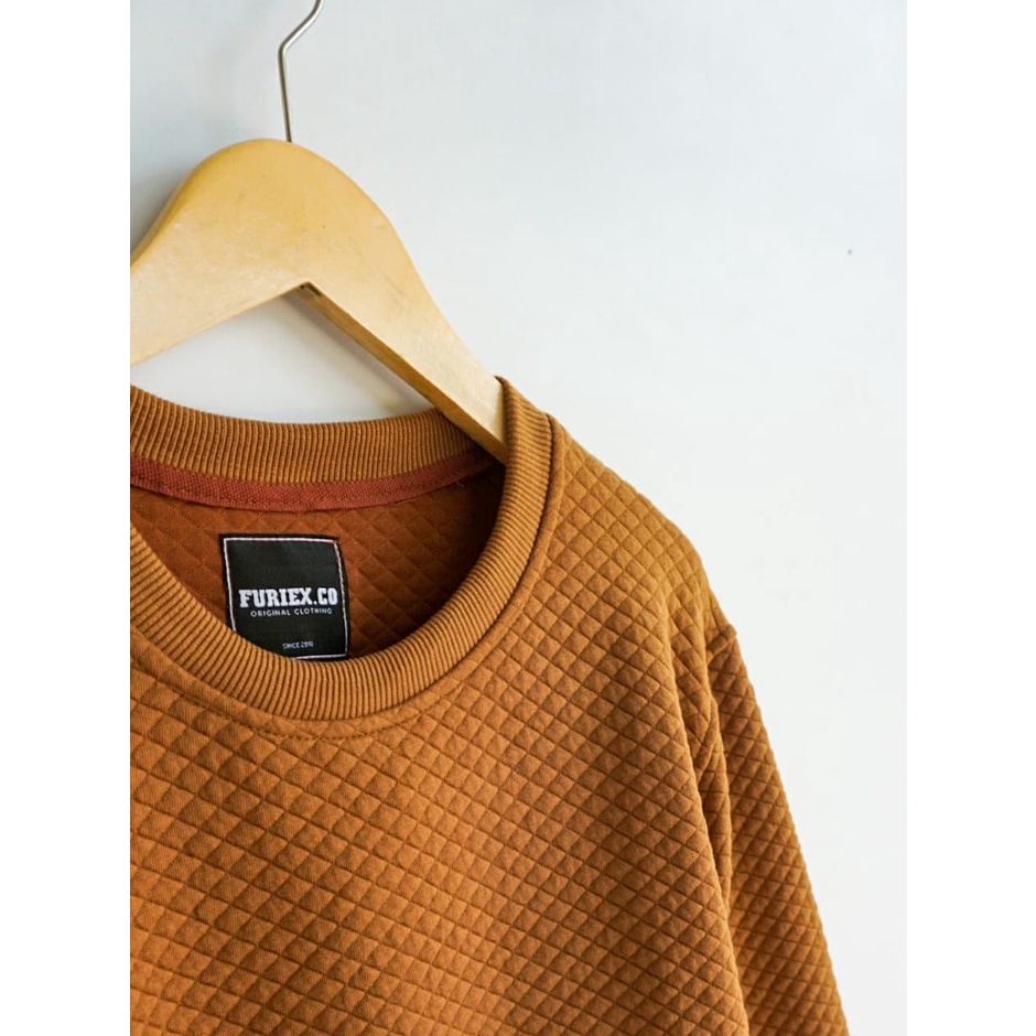 SWEATER COMFY CREWNECK BASIC CAMELL