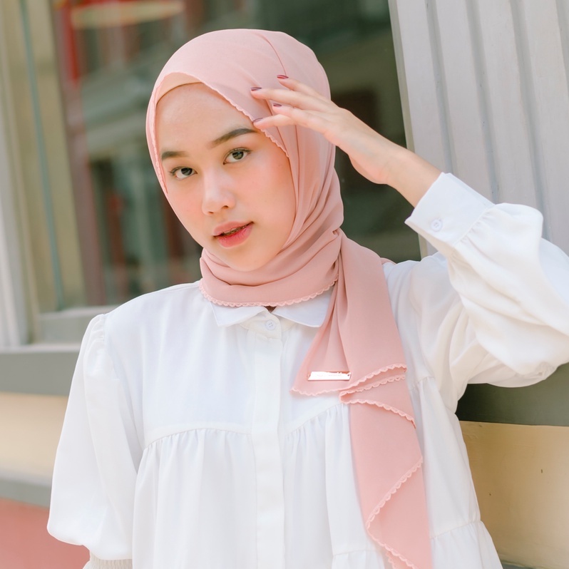 Lozy Hijab - Embroidery Signature Shawl Series 2 ( Pashmina Bordir Lozy x Hamidah )-1