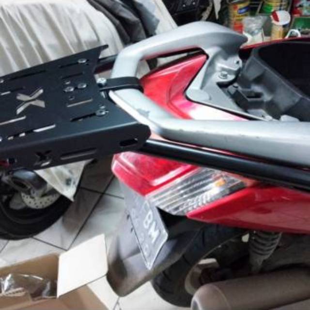 BREKET BOX YAMAHA NMAX 155 PREMIUM