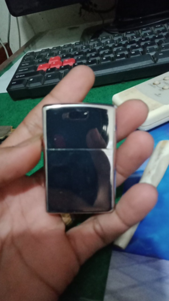 Korek Api Zippo Hitam Polos