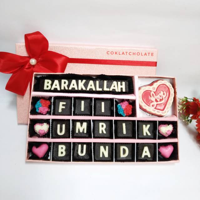 

HADIAH COKLAT MEWAH CPB28Love MOMEN WISUDA DAM ULANG TAHUN
