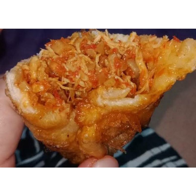 

Risol isi ayam pedas