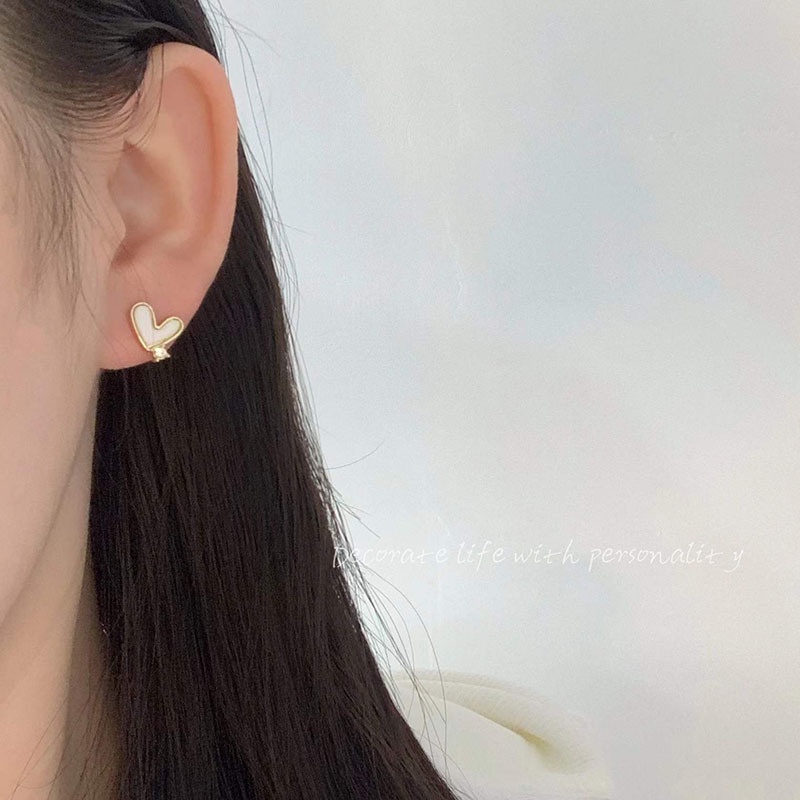 Anting Tusuk Motif Bunga Mawar Bahan Alloy Warna Emas Hias Berlian Imitasi Untuk Wanita