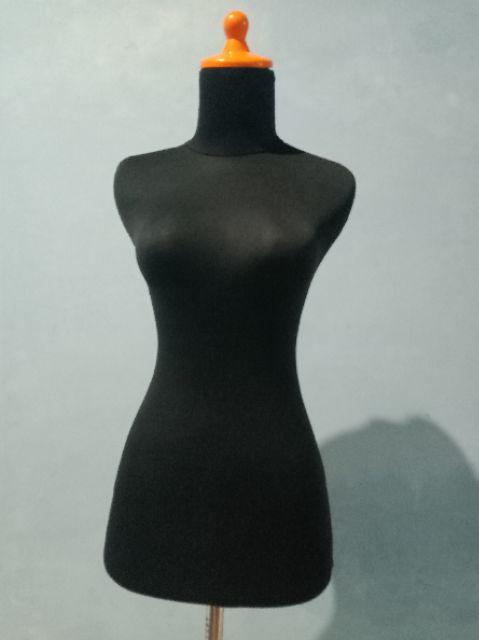 Manekin Bodi Cewek Dm Kain Dewasa + Shock + Kaki Besi Gosend/gojek Only. Hitam