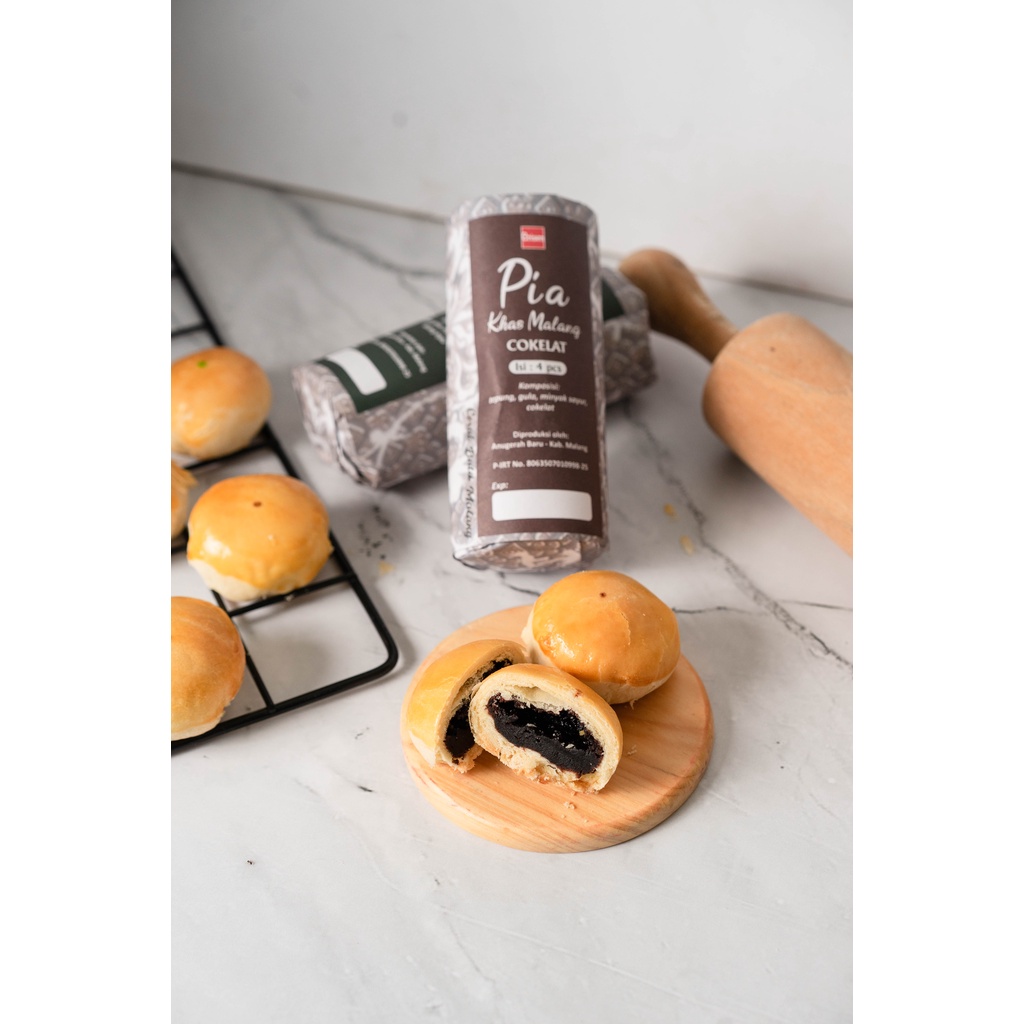 

CRISEN - PIA COKELAT KHAS MALANG (ROL ISI 4 PCS)/KUE PIA/OLEH-OLEH