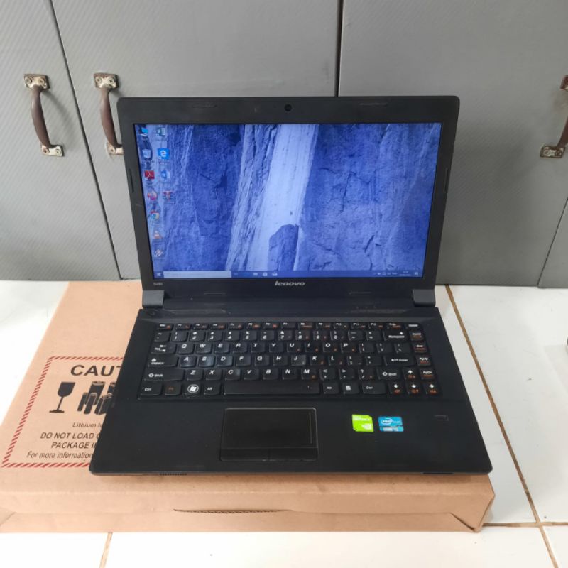 Laptop Lenovo B490 Core i5-3230M Ram 4Gb HDD 500GB Nvdia Geforce 705M Layar 14 inc Windows 10 Full aplikasi Siap pakai