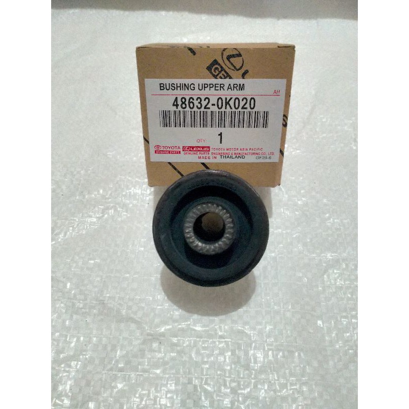 bosh sayap bushing arm atas Innova