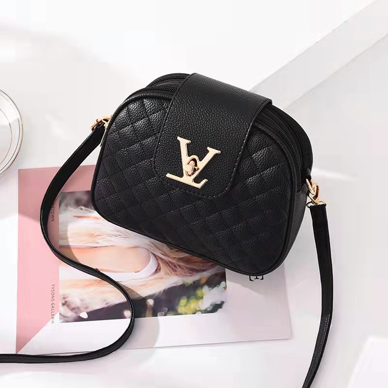 SALE ! Tas Selempang Wanita Tas Wanita Kekiniaan Tas Import Wanita Batam Tas Wanita Terbaru Tas bahu wanita sling bag wanita tas make up tas mini selempang Tas wanita murah COD Tas wanita lV bag tas make up