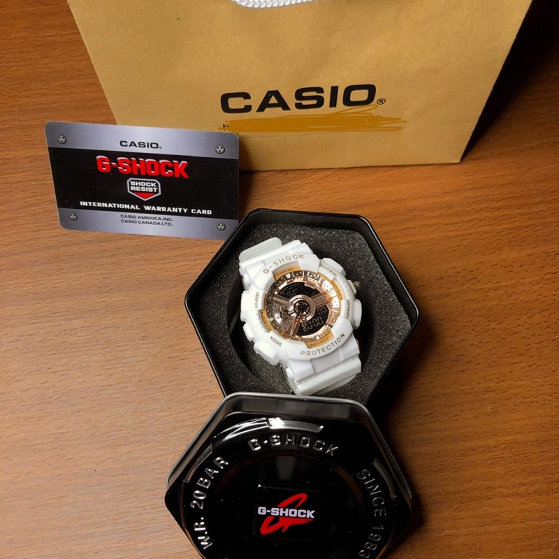 CASIO G-SHOCK WR 20 BAR 1/1000 SEC WHITE AND GOLD WATCH 05