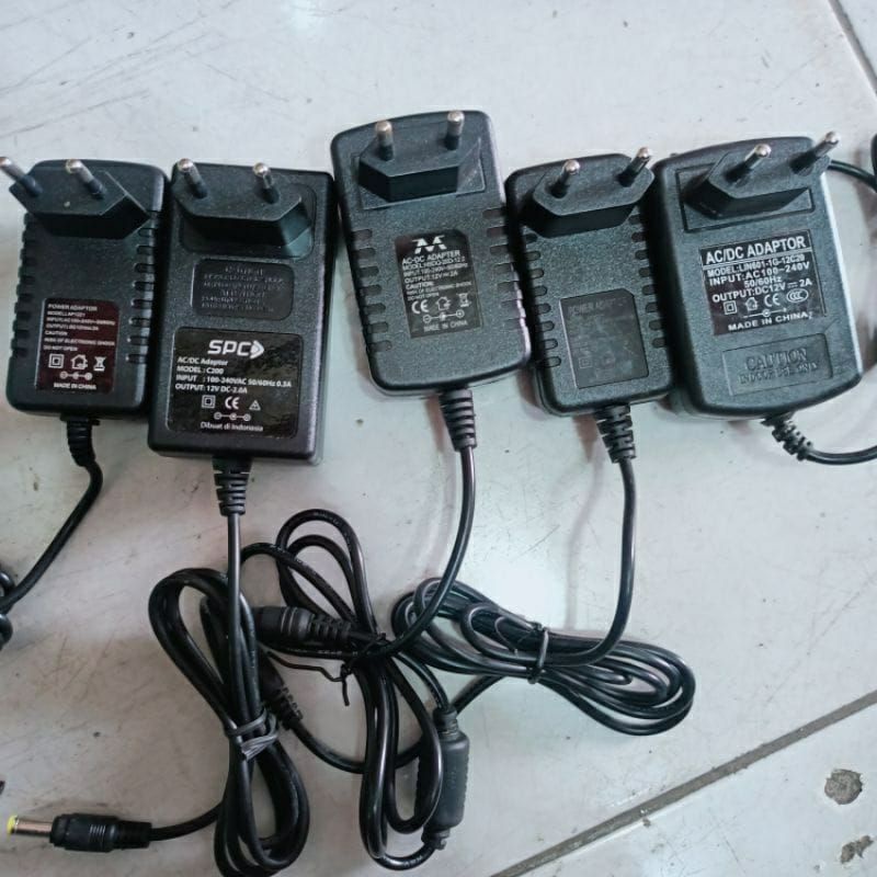 Jual Adaptor 12v 1.5A , 2A | Shopee Indonesia