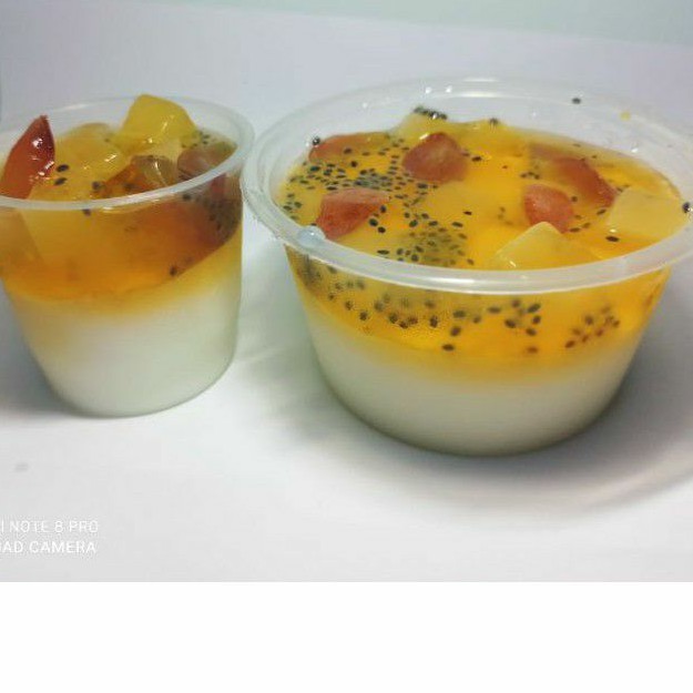 

clotmelt dingsu puding susu 150 ml/300 ml