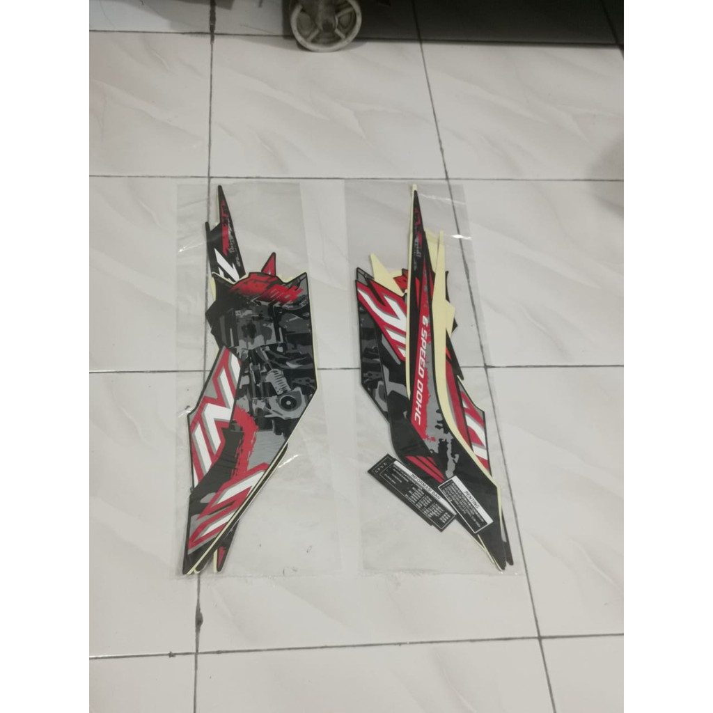 Stiker Bodi Lis Body Striping Sonic 150 2019 Hitam Merah