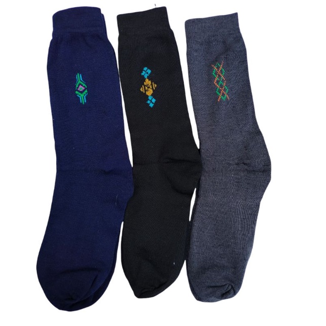 kaos kaki kantor panjang