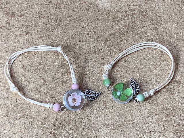 Spesimen Tanaman Kering Gelang Kaca Bola Dandelion Gypsophila Girlfriends Gift
