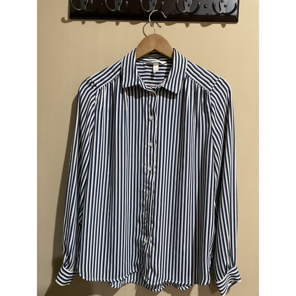 kemeja kerja garis-garis h&m