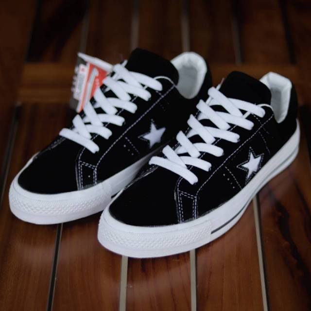 sepatu one star