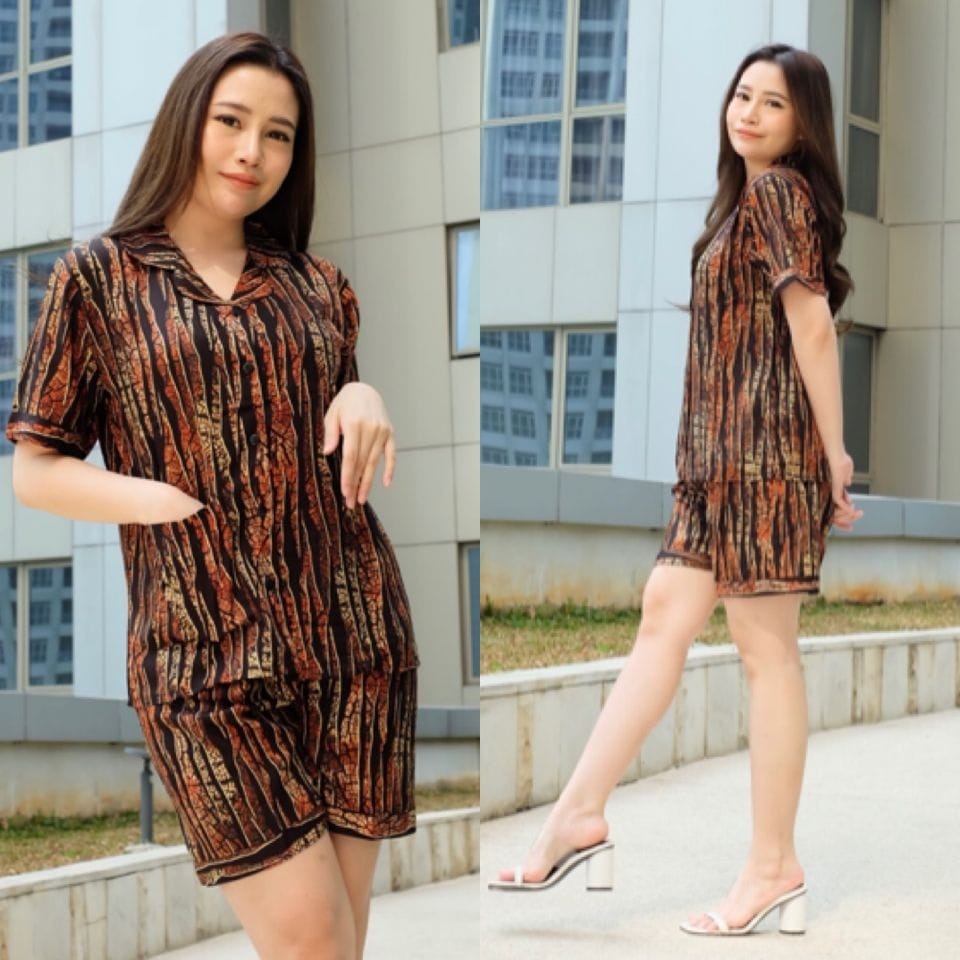 Setelan Pakaian Wanita Motif Serat Kayu/Baju Cewek Plus Celana Pendek Set Hp Serat Kayu