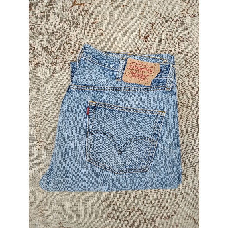 levis 501 light wash size 38 second original