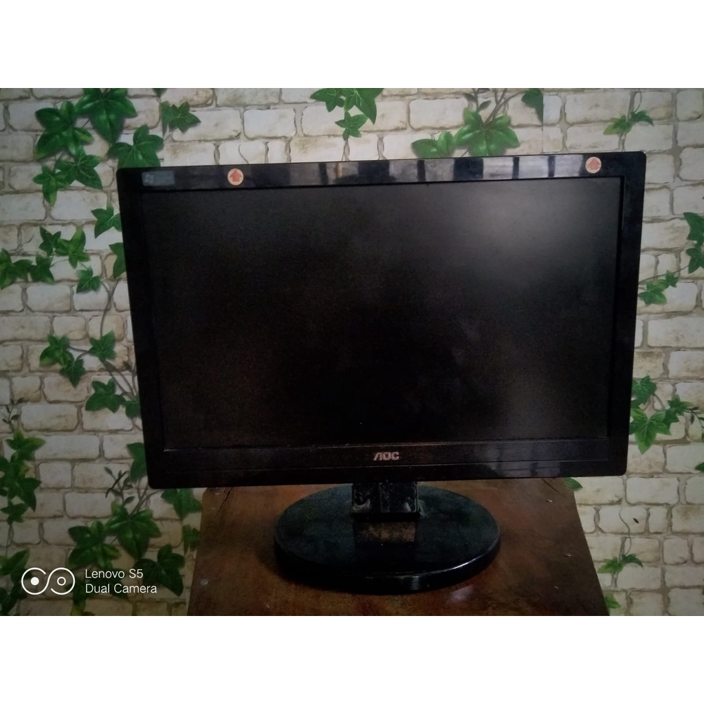 LCD MONITOR AOC 1619SW 16 INCHI WIDE