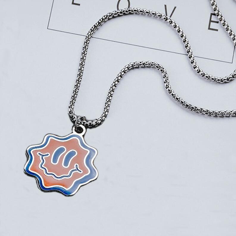 Kalung Desain Smiley Gaya Hip Hop