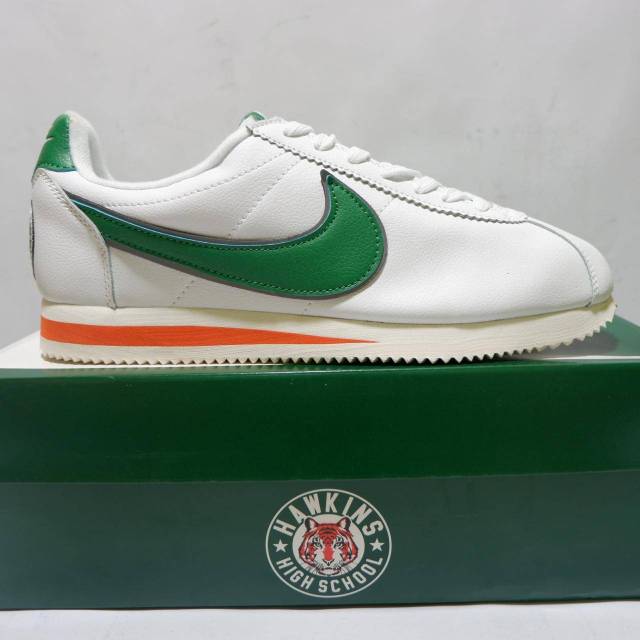 Nike cortez stranger things white green