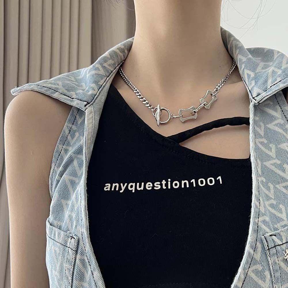 Mxbeauty Kalung Wanita Kepribadian Punk OT Gesper Choker Baja Titanium Hip Hop Gaya Korea Necklace