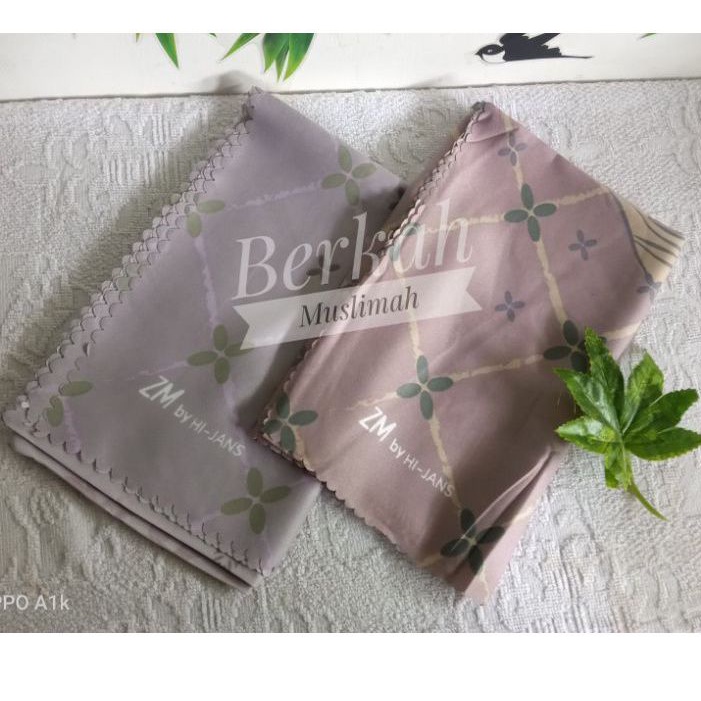 Hijab segi empat motif bunga mawar/zm original