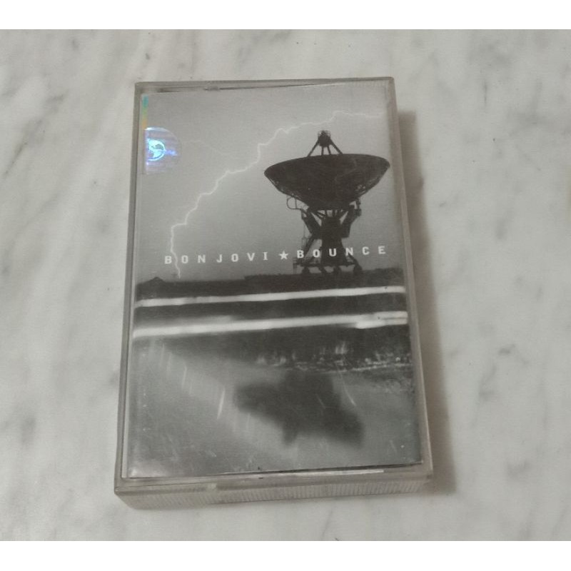 KASET BON JOVI