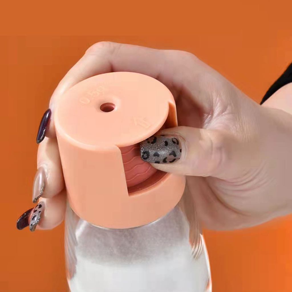 (COD) Ready Botol Tempat Garam Pencet Bumbu Kaca Otomatis 100ml Wadah Gula Garam Merica Bubuk Dispenser Bumbu Dapur