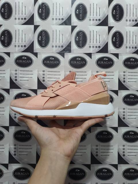 Puma Muse Satin EP &quot;Peach Beige&quot;