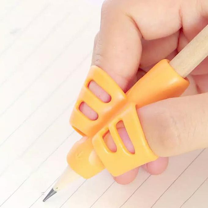 

[BISA BAYAR DITEMPAT] Alat Bantu Tulis Pegang Pensil Anak Ergonomis/Handgrip Pencil for Kids PROMO