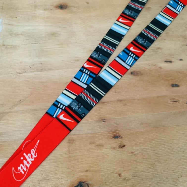 

S-UEE ♥☞ Lanyard Printing Gantungan ID Card Nike Sneaker