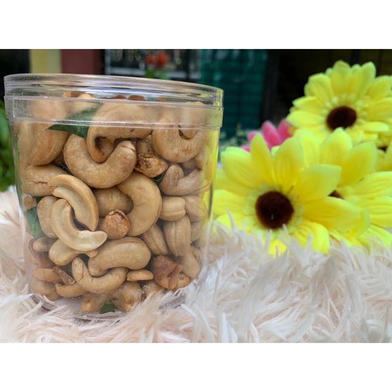 

Kacang Mede