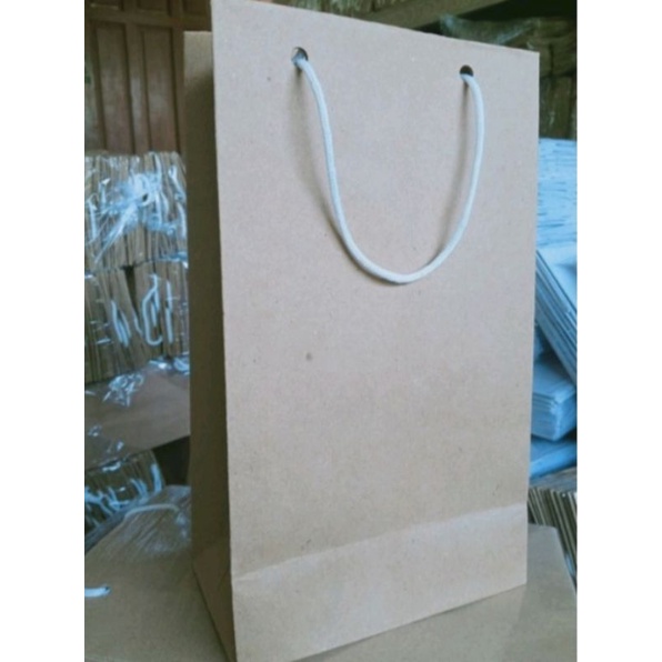 

Paperbag polos Ukuran 15x8x35